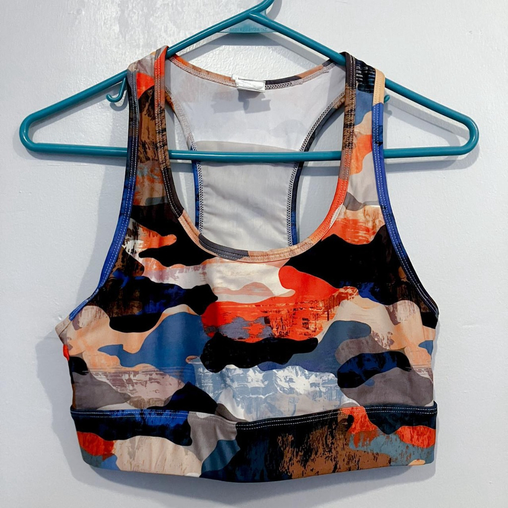 🔥🧡💙 FABLETICS "ZION" ABSTRACT CAMO SPORTS BRA (SMALL) 💙🧡🔥